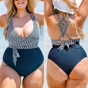NEW Blue White Plus Size One Piece Size 0X Bathing Suit Swimsuit